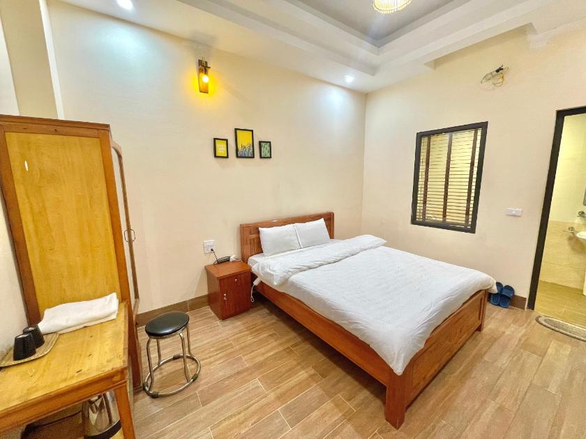 Phòng Giường Đôi Hạng Bình Dân