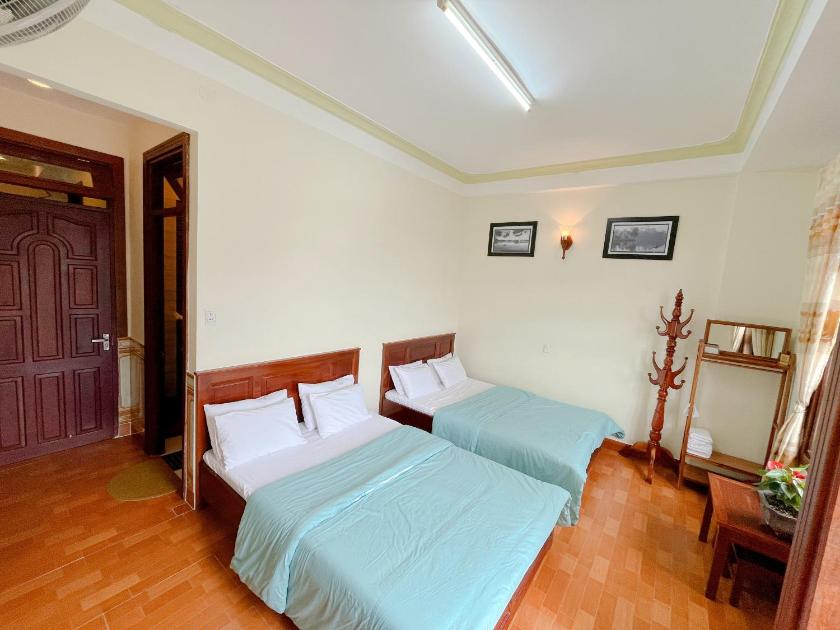 Phòng Gia Đình Có Ban Công