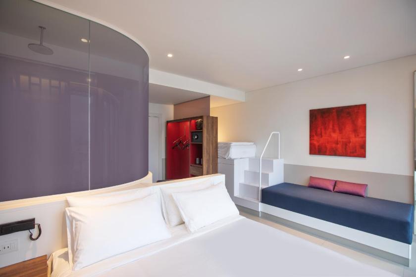 Phòng Signature Wink Gia Đình Hướng Sông Nhìn Ra Cảnh Hoàng Hôn