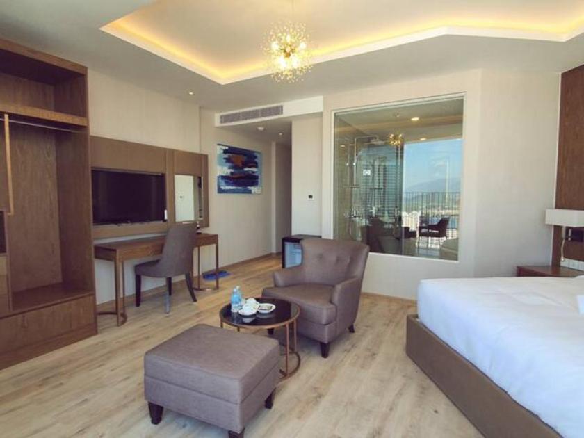 Studio Grand Nhìn Ra Toàn Cảnh Thành Phố Có Bồn Tắm