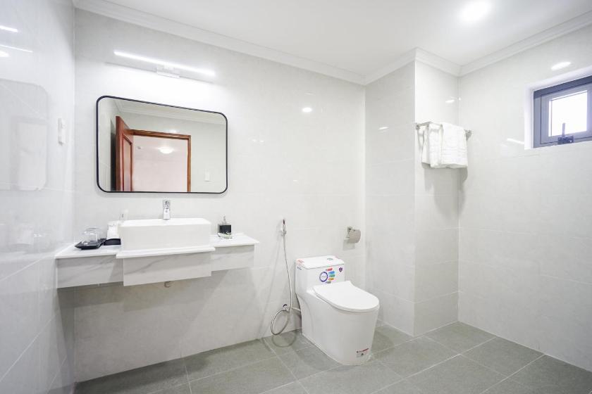 Phòng 2 Giường Đơn Nhìn Ra Thành Phố