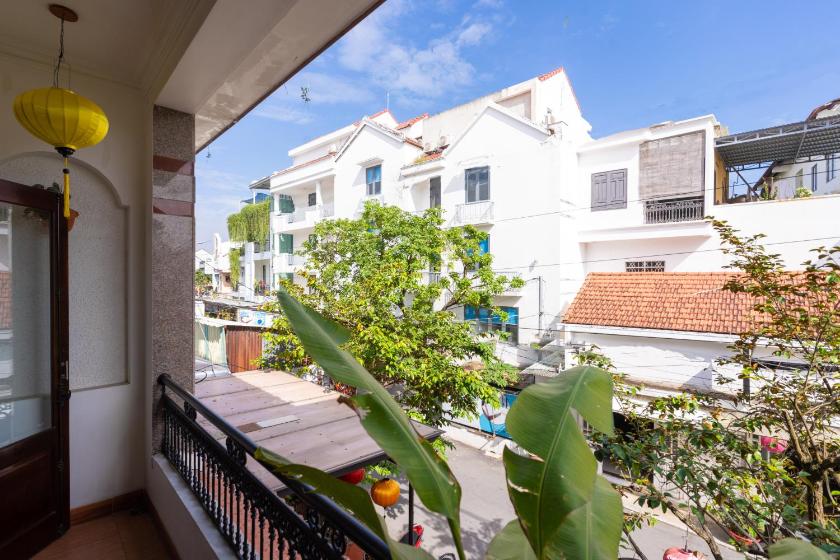 Phòng Deluxe Giường Đôi Có Ban Công Phòng Deluxe Giường Đôi Có Ban Công