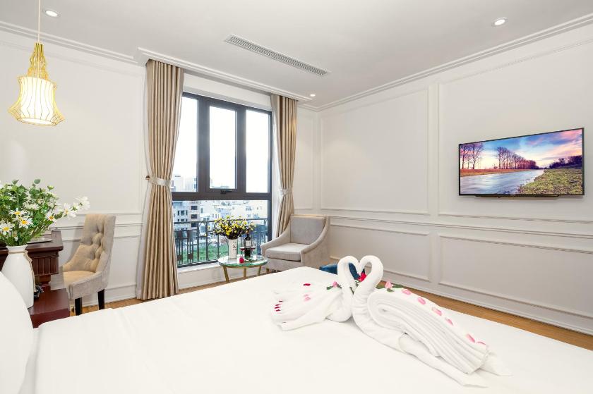 Suite Deluxe Có Giường Cỡ King