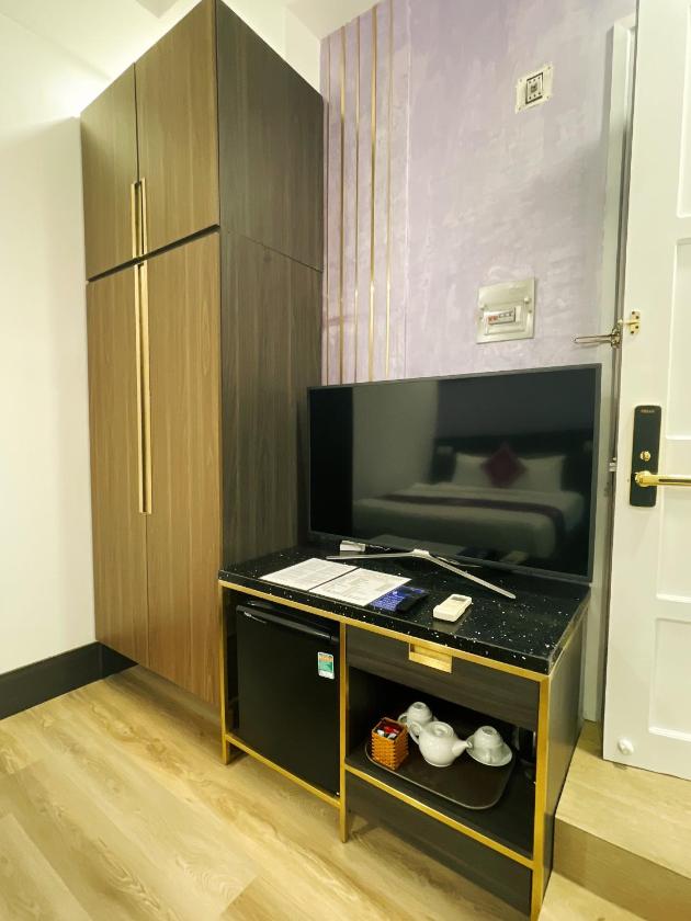 Phòng Deluxe Giường Đôi Có Vòi Sen