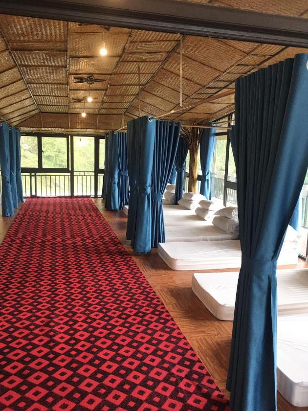 Phòng Ngủ Tập Thể Cho Cả Nam Và Nữ