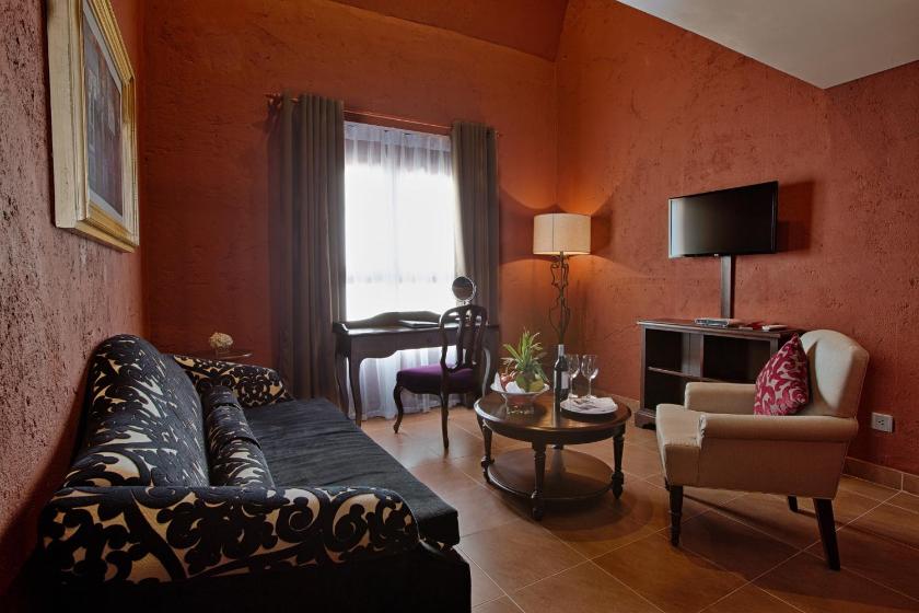 Suite 2 Tầng Với 1 Giường Cỡ King Suite 2 Tầng Với 1 Giường Cỡ King