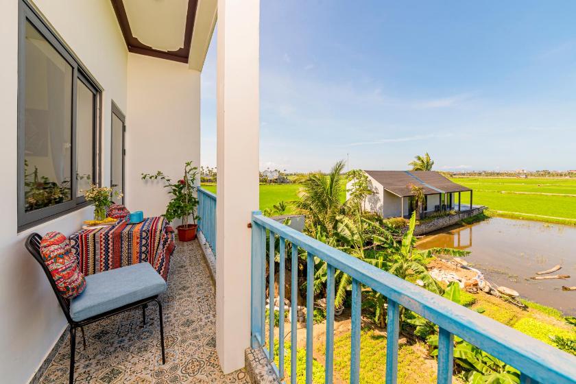 Studio Có Sân Hiên Studio Có Sân Hiên