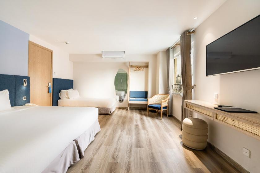 Phòng Gia Đình Nhìn Ra Thành Phố