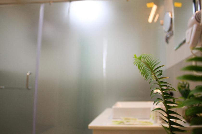 Phòng Superior 2 Giường Đơn Nhìn Ra Vườn