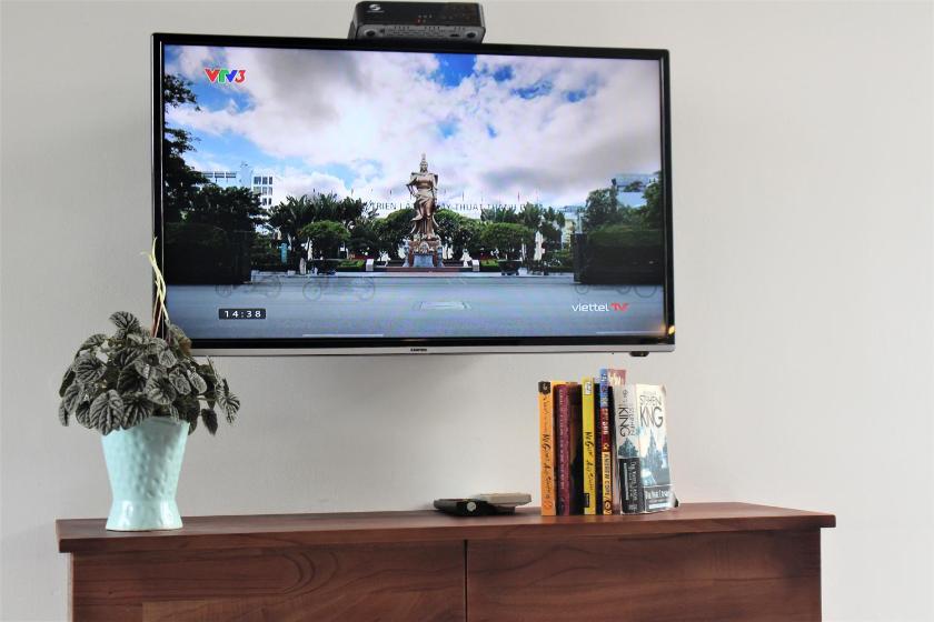 Phòng Có Giường Cỡ King Nhìn Ra Hồ Bơi Phòng Có Giường Cỡ King Nhìn Ra Hồ Bơi