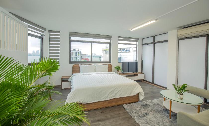 Studio Có Sân Hiên