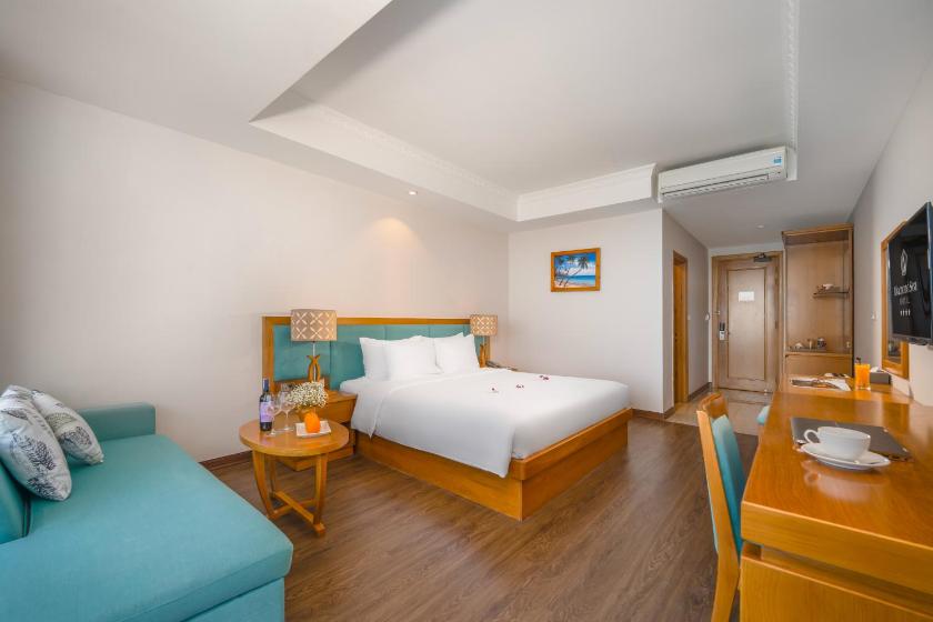 Phòng Premier Giường đôi có Ban công - Hướng biển