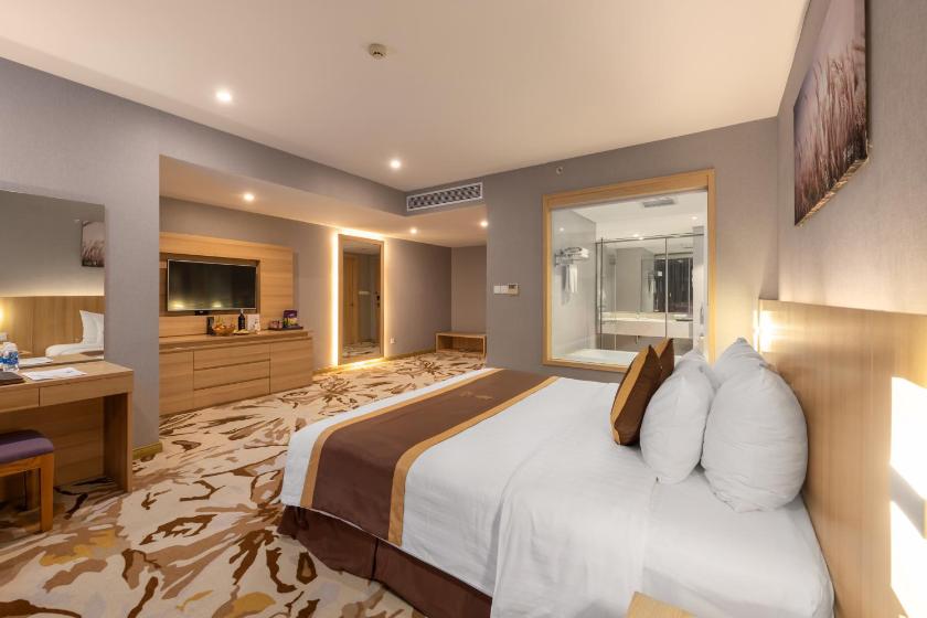 Phòng Grand Premium Có Giường Cỡ King