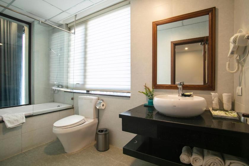 Phòng Có Giường Cỡ Queen