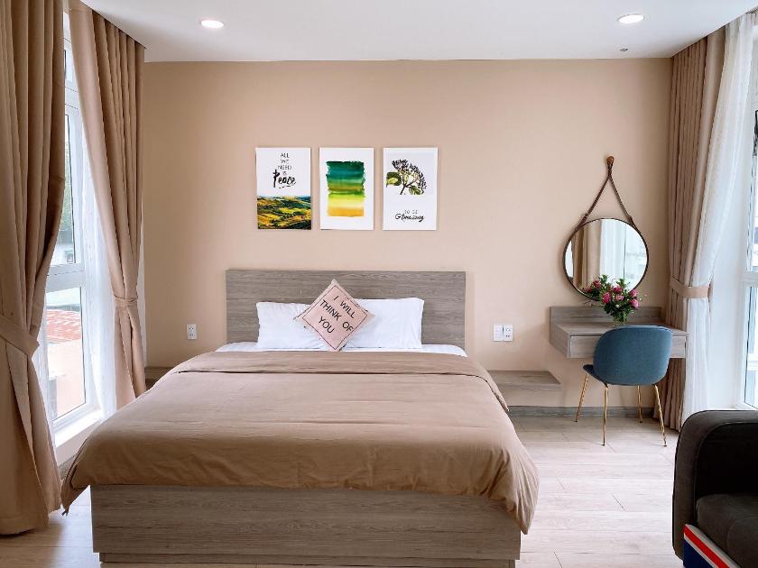 Căn Hộ Nhìn Ra Vườn