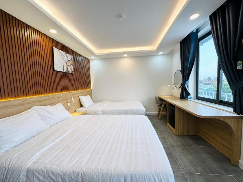 Phòng 2 giường đơn có ban công