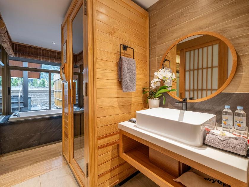 Phòng Washitsu Ni Với Suối Nước Nóng Chung Phòng Washitsu Ni Với Suối Nước Nóng Chung