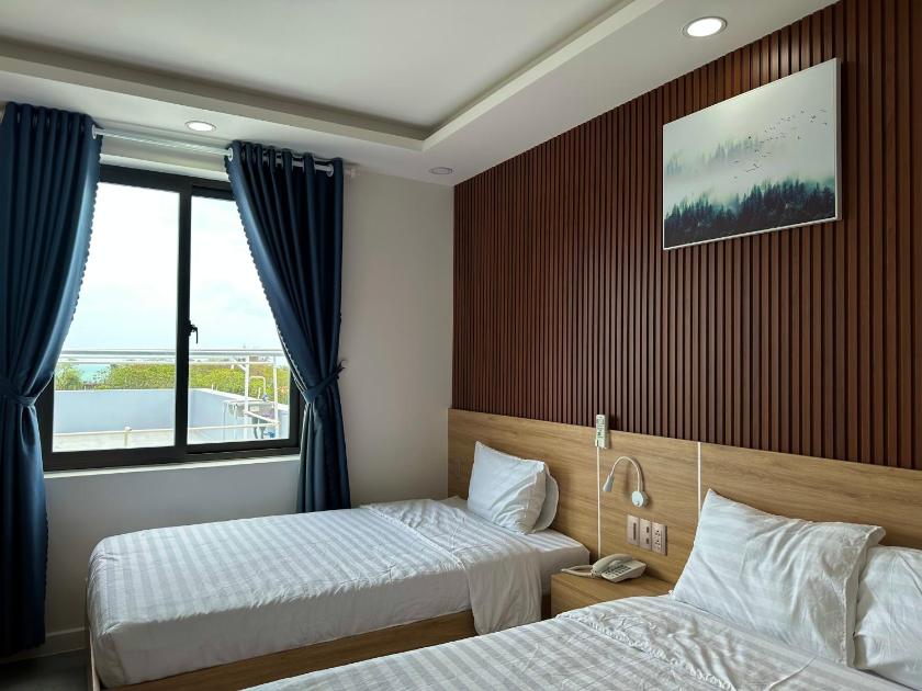 Phòng 2 giường đơn có ban công