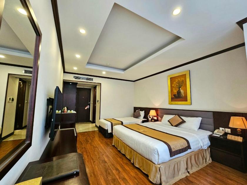 Suite Junior Nhìn Ra Thành Phố