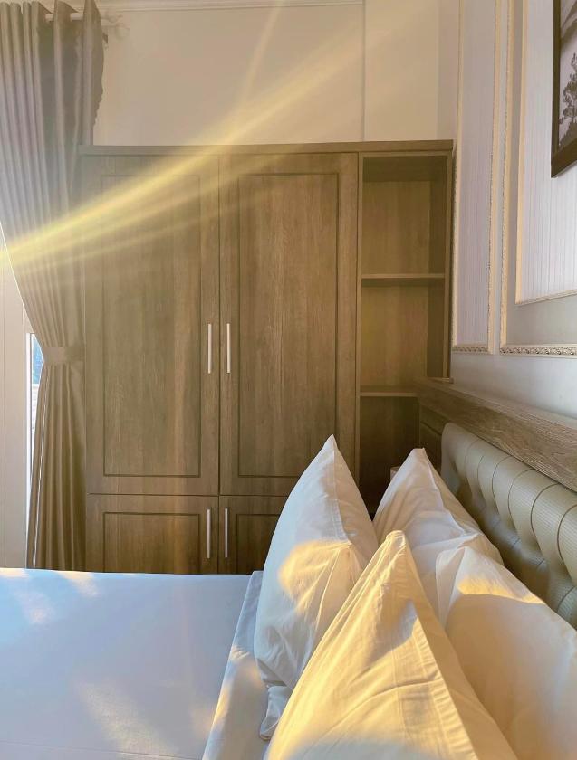 Phòng Deluxe Giường Đôi Nhìn Ra Thành Phố Phòng Deluxe Giường Đôi Nhìn Ra Thành Phố