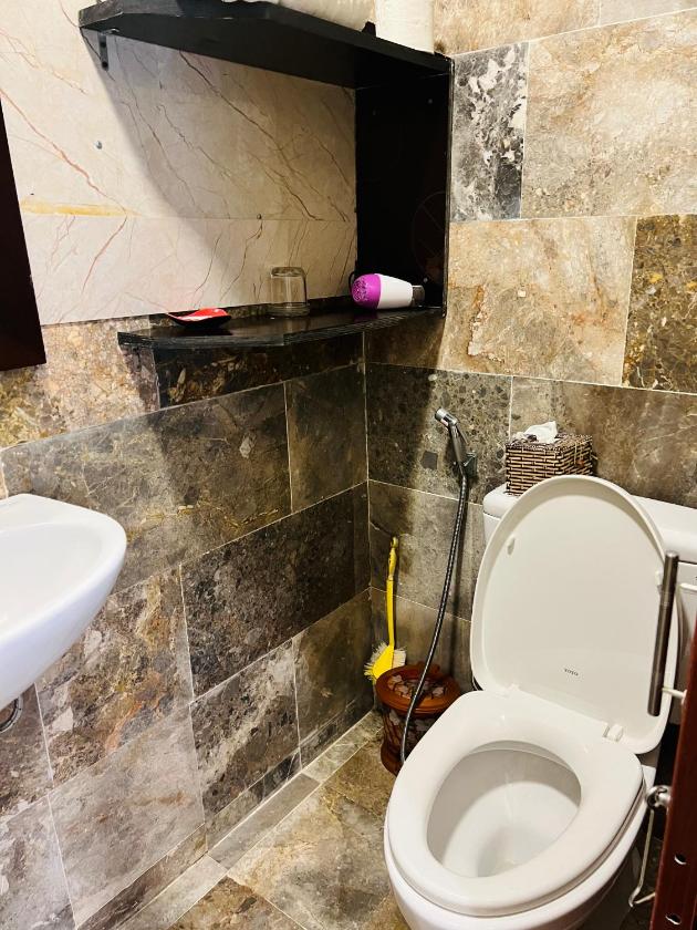 Phòng Đơn Có Vòi Sen Phòng Đơn Có Vòi Sen