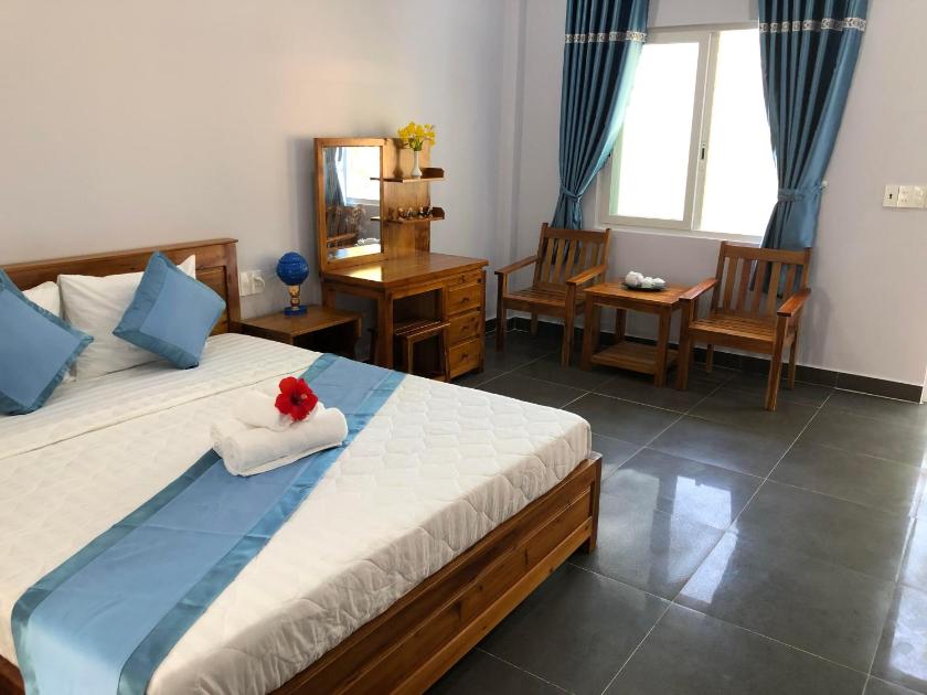 Phòng cho 3 người có Ban Công