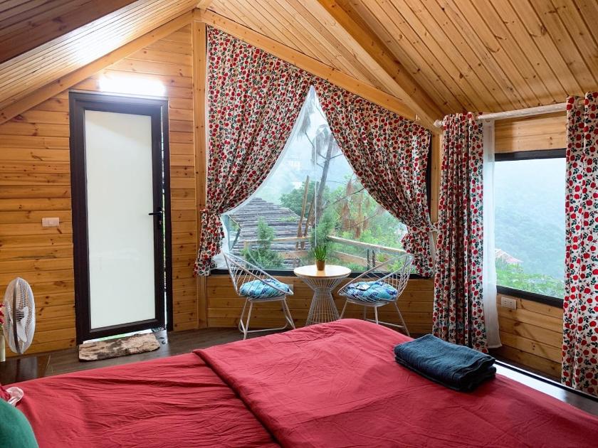 Bungalow Deluxe Nhìn Ra Khu Vườn