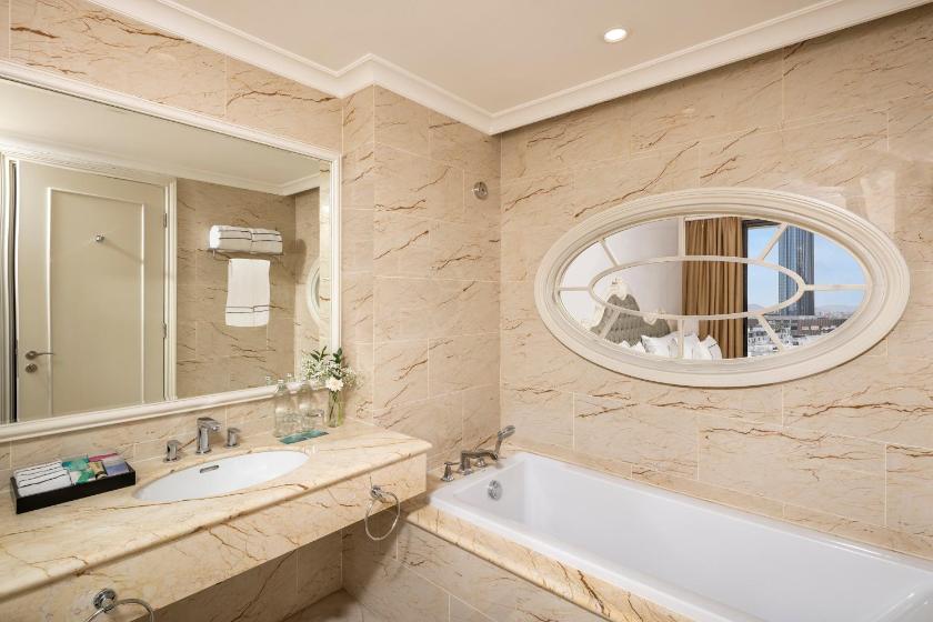 Phòng The Level Premium - Quyền Sử Dụng Executive Lounge Miễn Phí Phòng The Level Premium - Quyền Sử Dụng Executive Lounge Miễn Phí