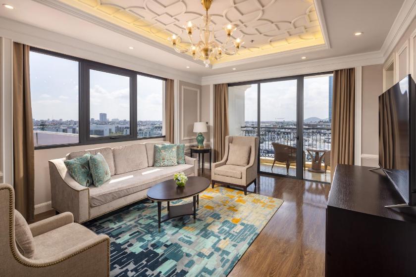 Phòng Suite The Level - Quyền Sử Dụng Executive Lounge Miễn Phí Phòng Suite The Level - Quyền Sử Dụng Executive Lounge Miễn Phí