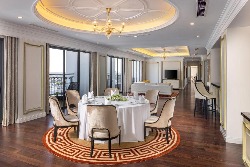 Suite Hạng Tổng Thống Suite Hạng Tổng Thống