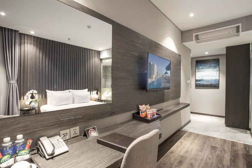 Suite Nhìn Ra Thành Phố