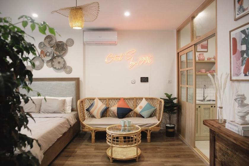 Studio Nhìn Ra Vườn