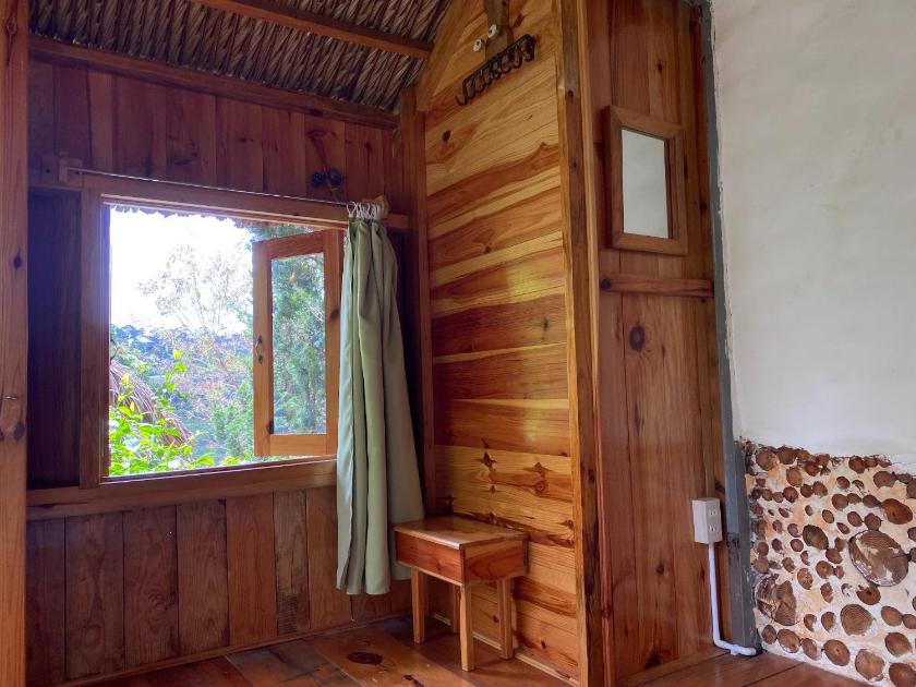 Phòng Giường Đôi Với Phòng Tắm Riêng Bên Ngoài