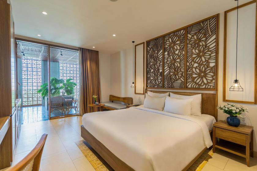 Phòng Studio Giường Đôi Có Ban Công Và Tầm Nhìn Ra Vườn