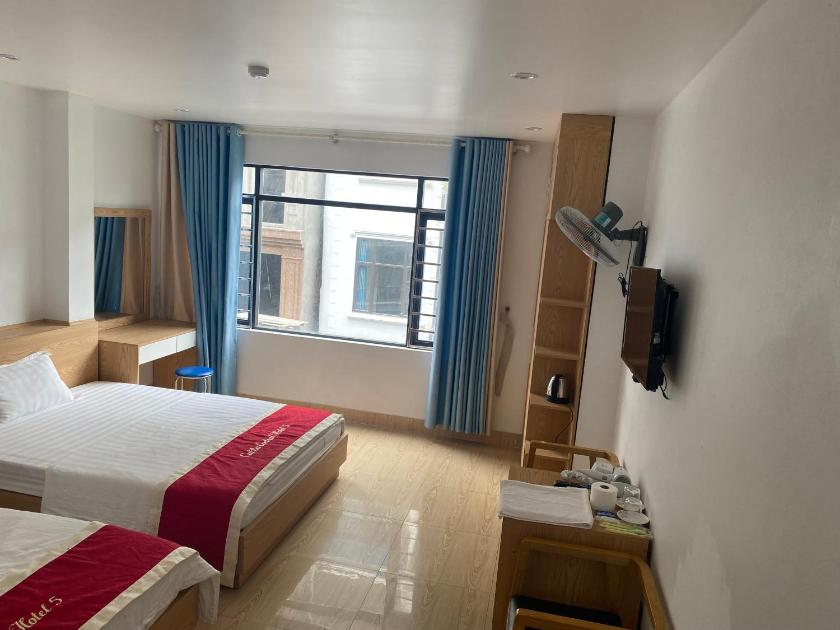 Phòng Deluxe Giường Đôi/2 Giường Đơn Nhìn Ra Thành Phố