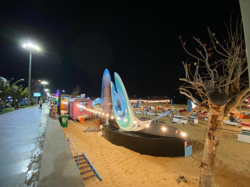 Phòng Giường Đôi Nhìn Ra Biển Phòng Giường Đôi Nhìn Ra Biển