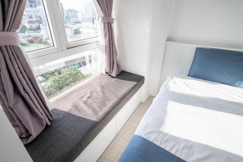 Studio Có Giường Cỡ Queen