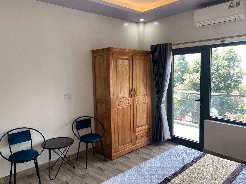 Phòng Deluxe Giường Đôi Có Ban Công