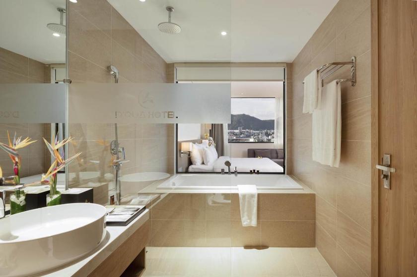 Phòng Grand Deluxe Nhìn Ra Biển