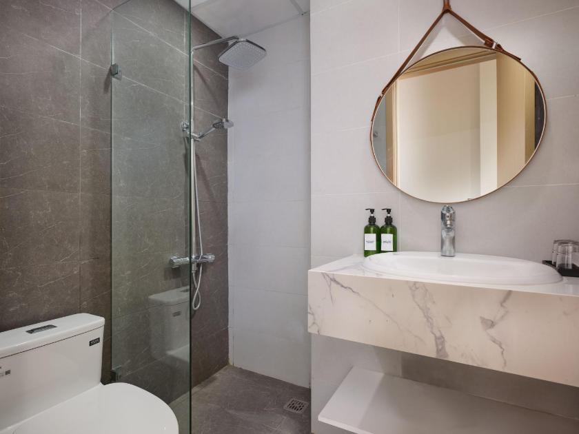 Căn hộ nhìn ra Hồ