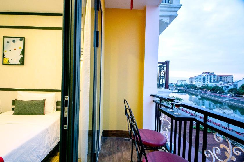 Deluxe Double Balcony with River View Deluxe Double Balcony with River View