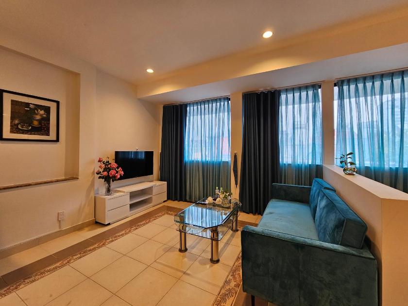 Phòng Deluxe Giường Đôi Có Ban Công