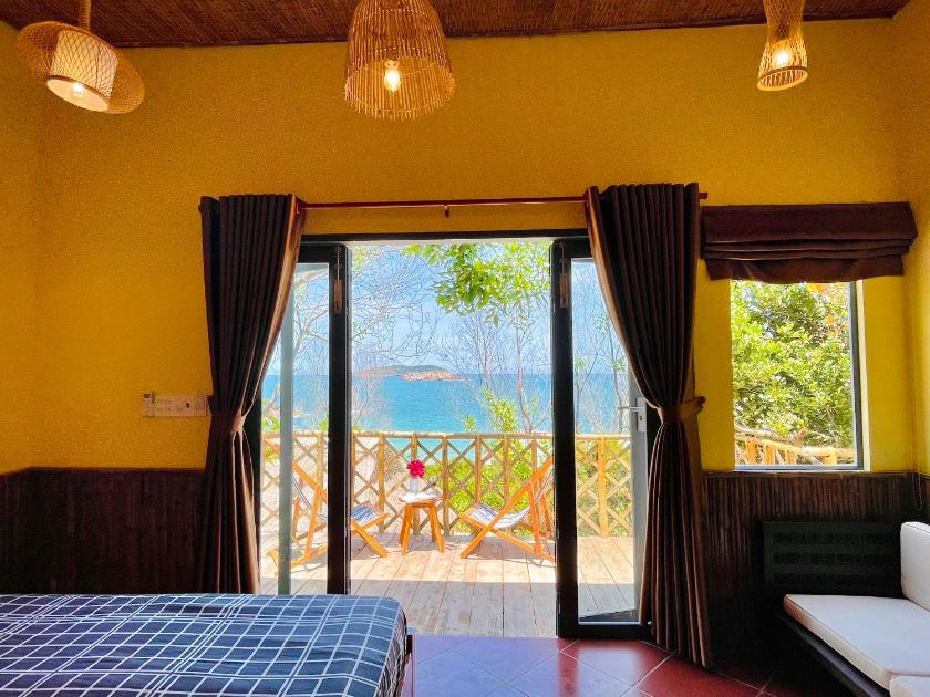 Bungalow Nhìn Ra Biển