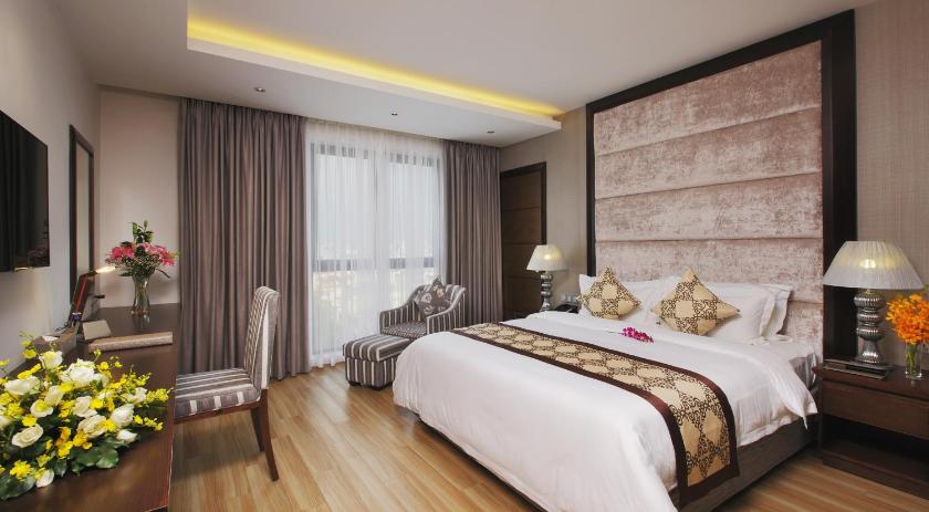 Phòng Premium Deluxe Giường Đôi/2 Giường Đơn  Phòng Premium Deluxe Giường Đôi/2 Giường Đơn