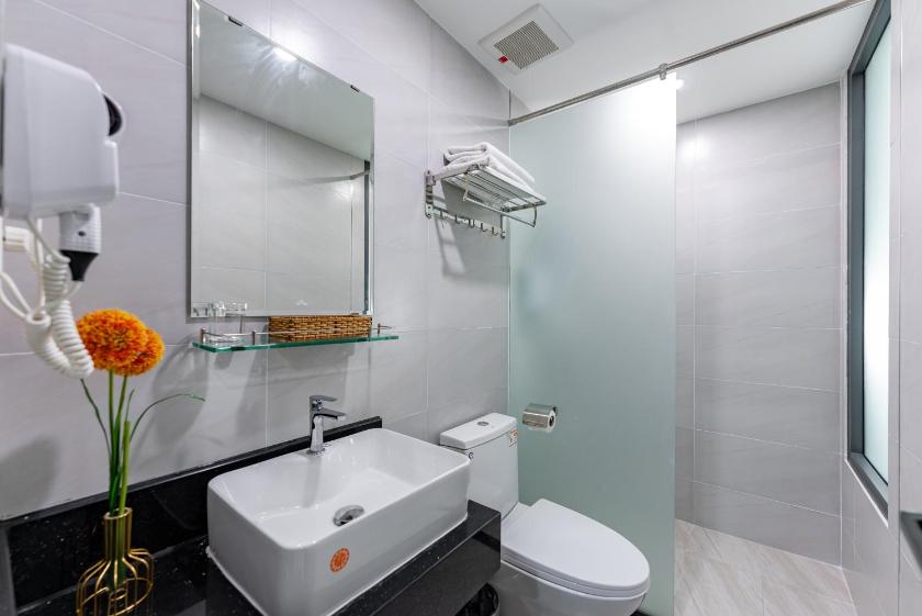 Phòng Tiêu Chuẩn Có Giường Cỡ King