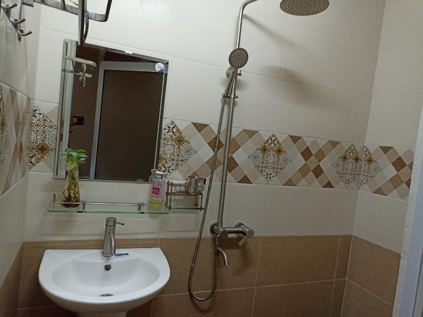 Phòng Comfort 3 Người Có Vòi Sen Phòng Comfort 3 Người Có Vòi Sen