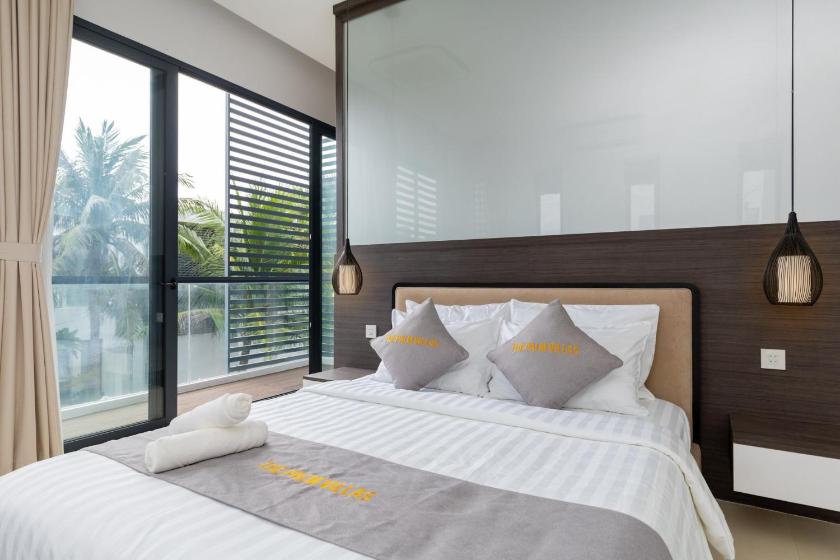 Biệt Thự Có Hồ Bơi Riêng Biệt Thự Có Hồ Bơi Riêng