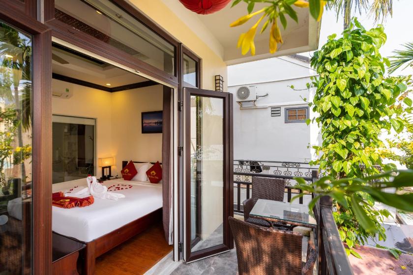 Phòng Deluxe Giường Đôi/2 Giường Đơn Nhìn Ra Hồ Bơi Phòng Deluxe Giường Đôi/2 Giường Đơn Nhìn Ra Hồ Bơi