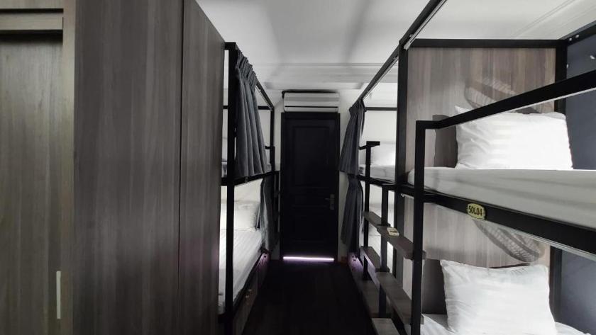 Giường Trong Phòng Ngủ Tập Thể Cho Cả Nam Và Nữ 6 Giường