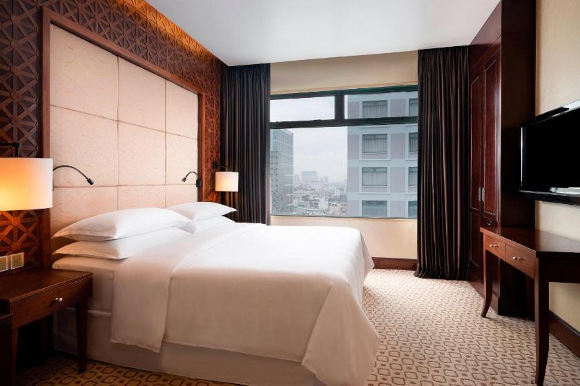 Suite Junior Grand Tower, quyền sử dụng sảnh Club, 1 Giường King